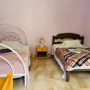 Casa Adriano & Filomena Portela